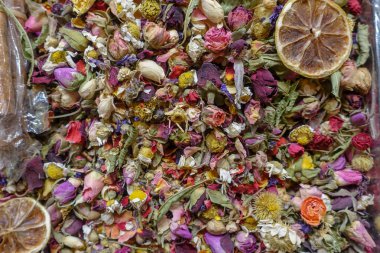 Bitkisel çay ve bitkisel bitkiler