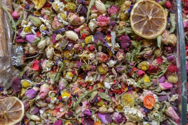 Bitkisel çay ve bitkisel bitkiler