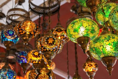 Osmanlı seramik ve lambalar