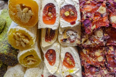 Geleneksel Türk lokumu ve Türk lokumu