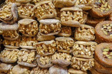 Geleneksel Türk lokumu ve Türk lokumu