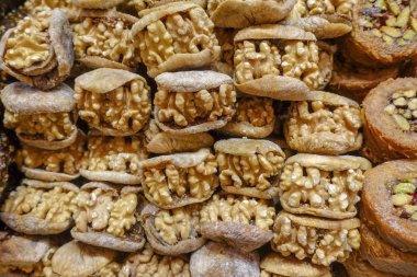 Geleneksel Türk lokumu ve Türk lokumu