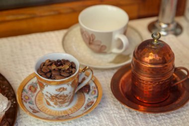 Geleneksel Türk lokumu ve Türk lokumu