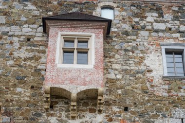 Eski kapılar ve eski şehrin eski windows