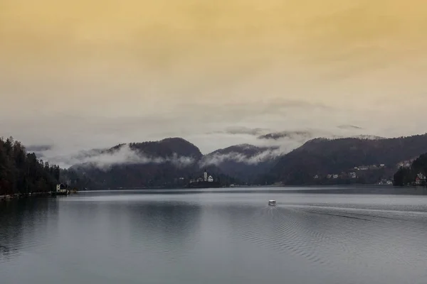 Slovinsko Bled Jezero Zimě — Stock fotografie