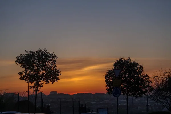 Solnedgång Och Röd Himmel — Stockfoto