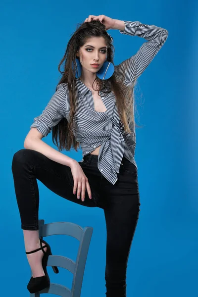 Full-length portrait of a model who poses for tests — Stock Photo, Image