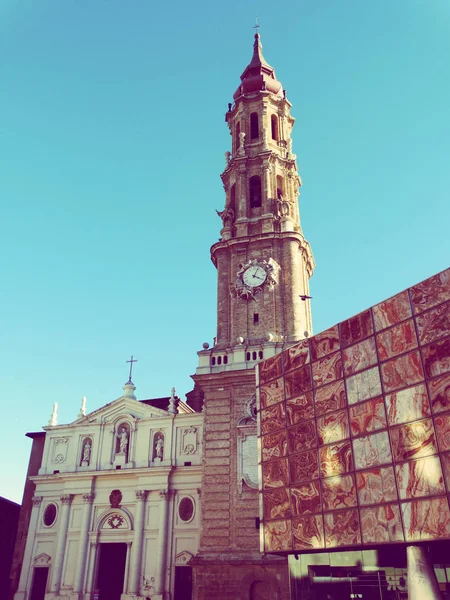 Τον καθεδρικό ναό La Seo σε Σαραγόσα Ισπανία — Φωτογραφία Αρχείου