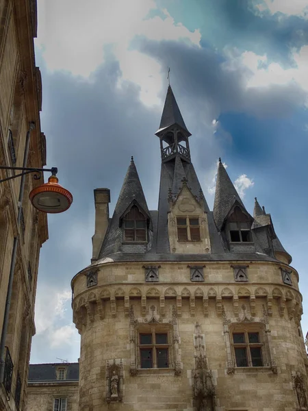 Колокольня в Бордо — стоковое фото