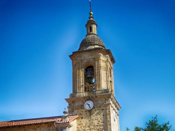 Eglise du village d'Aretxabaleta — Photo