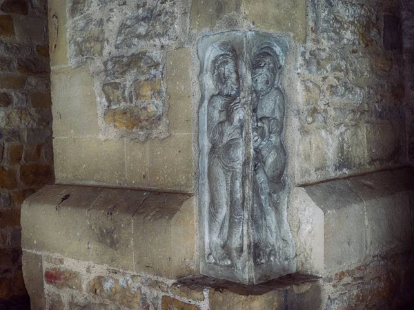 Figura no Claustro em Saint Gaudens França — Fotografia de Stock