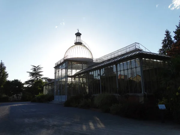 Sera Tarbes Massey parkta