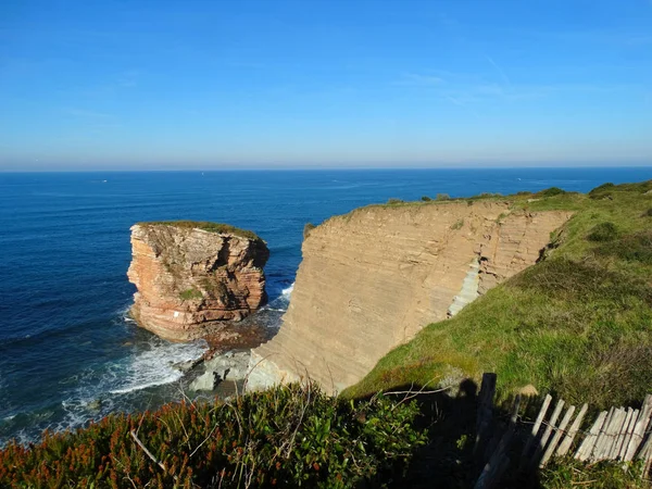 Skały Les Jumeaux Bliźniaków Hendaye Wybrzeża Południowej Francji — Zdjęcie stockowe