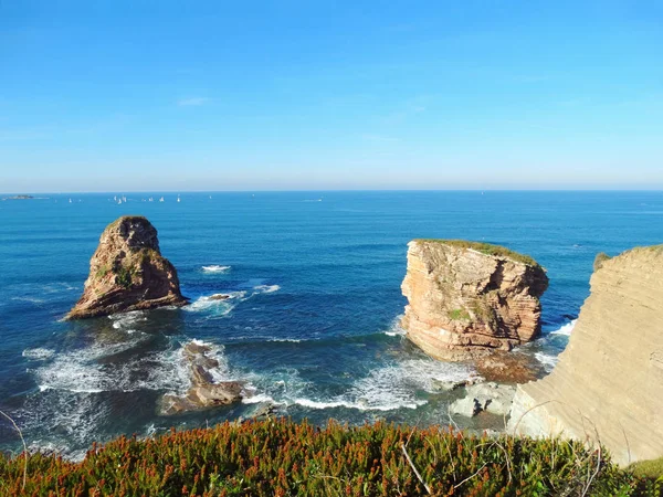 Rocas Les Jumeaux Gemelas Costa Hendaya Sur Francia —  Fotos de Stock