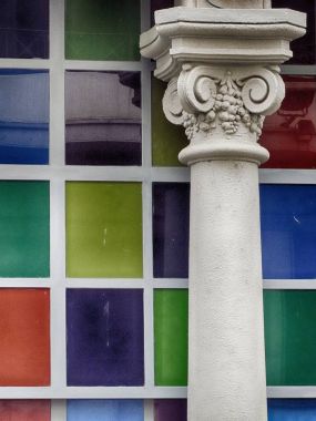Logrono La Rioja Ispanya 'da mimari kontrast
