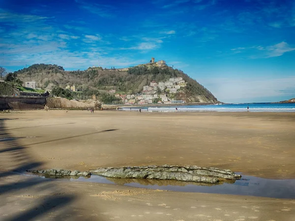 Spiaggia San Sebastian Bellissima Baia Intorno Alla Città Paesi Baschi — Foto Stock