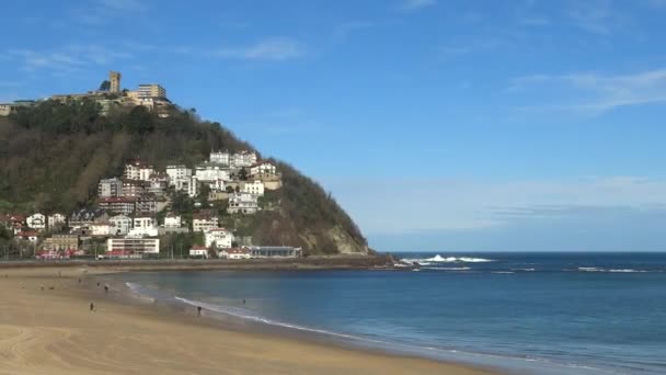 Strand Von Concha Und Igeldo Berg San Sebastian Baskenland Spanien — Stockvideo