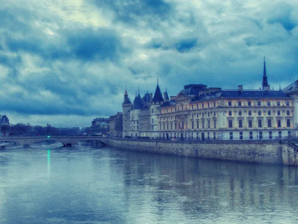 Paris França Conciergerie Palace Vista Romântica Março 2018 — Fotografia de Stock