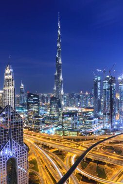Dubai 'nin fütüristik silüeti 