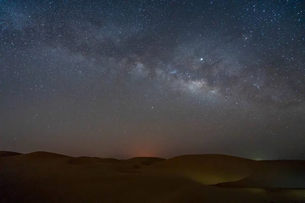 Die Milchstraßengalaxie Der Wüste — Stockfoto