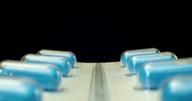 Mavi sağlıklı diyet ilacından. 