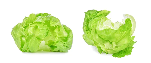 Grünes Eisbergsalatblatt Isoliert Auf Weißem Hintergrund — Stockfoto