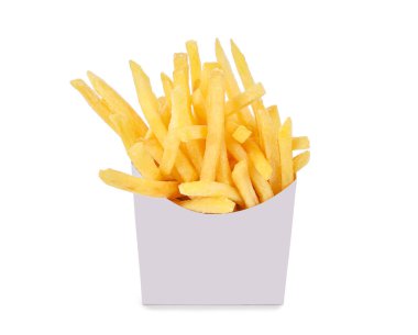 Beyaz arka planda izole edilmiş beyaz kağıt bir kutuda patates kızartması..