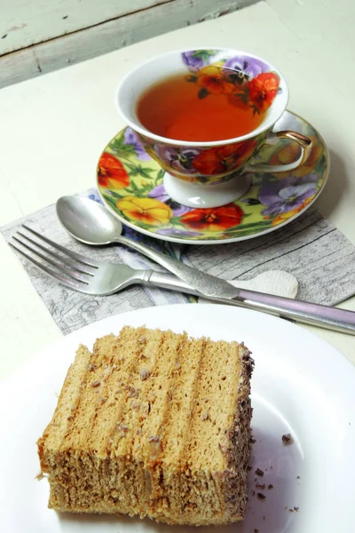 Cake and tea — Stock Photo, Image