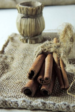 Tarçın baharat