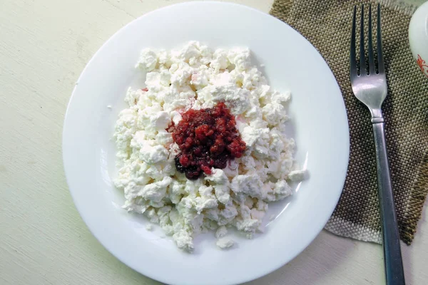 Quark mit Marmelade — Stockfoto