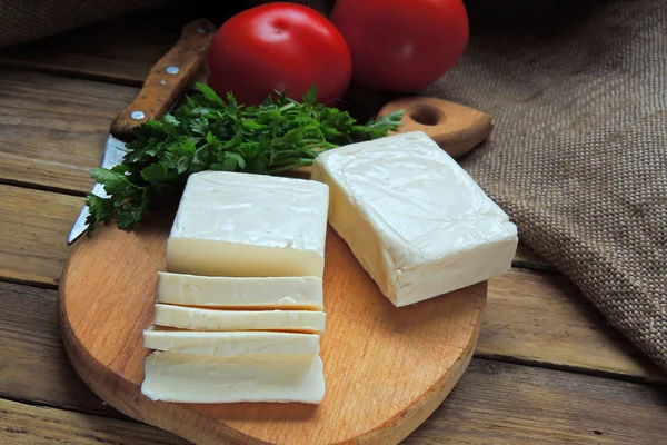 Queijo cottage, verduras e tomate — Fotografia de Stock