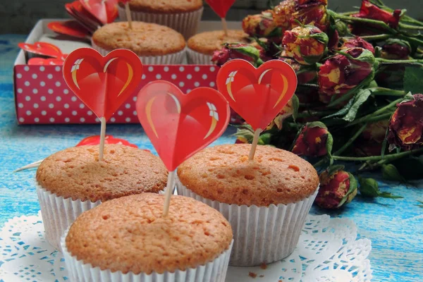 Cupcake och rose — Stockfoto