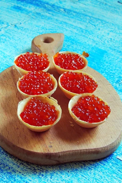 Caviar vermelho. Lanche — Fotografia de Stock