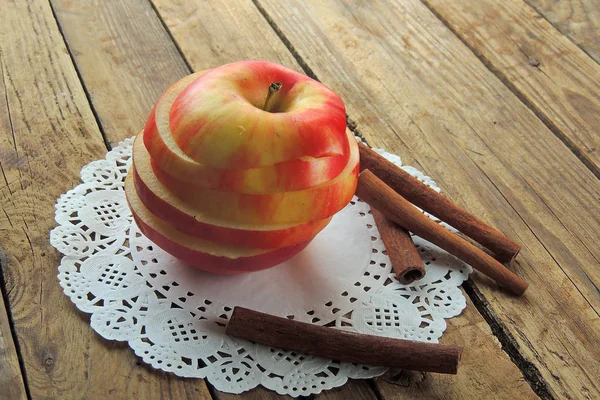 Apfel und Zimt — Stockfoto