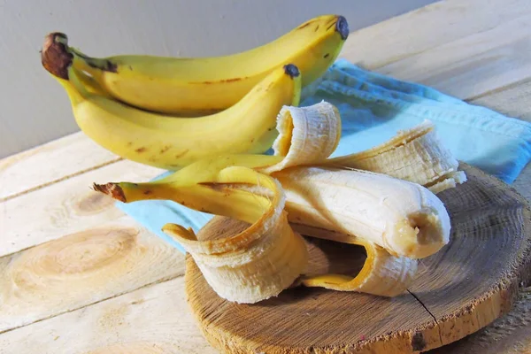 As bananas fecham. contexto — Fotografia de Stock