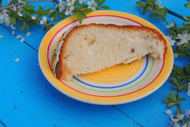 Paskalya Kekleri - Geleneksel Kulich, Paska Paskalya Ekmeği. Geleneksel Paskalya Baharı