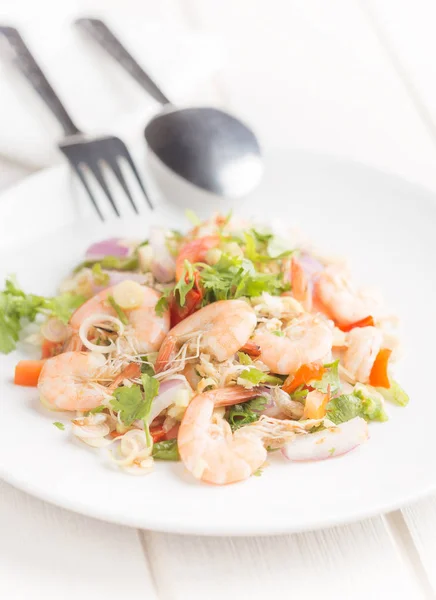 Close-up spicy shrimp salad angle view — Stock Photo, Image