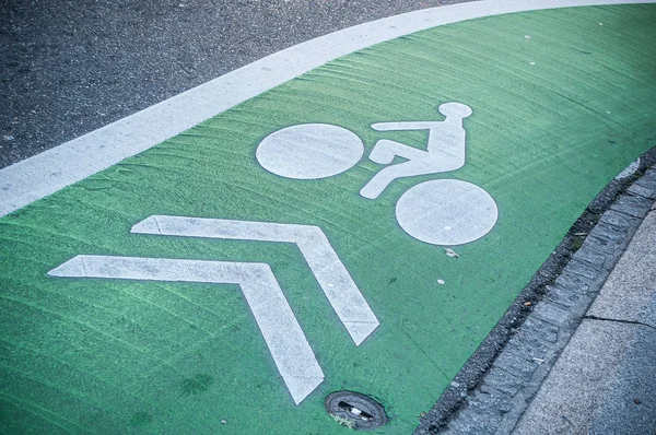 Venta al por menor de Señalización de carril bici en la calle — Foto de Stock