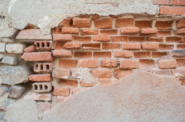 Rode baksteen muur textuur grunge achtergrond — Stockfoto