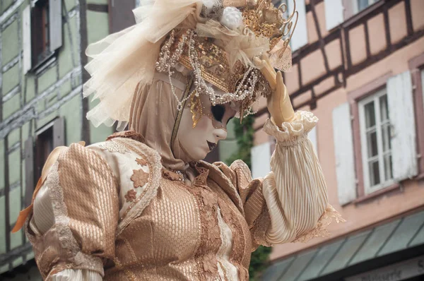 Portrait de femme costumée à la parade vénitienne de Riquewihr en Alsace — Photo