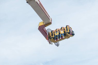 hız treni Mulhouse cazibe Park insanlar bağırarak ile
