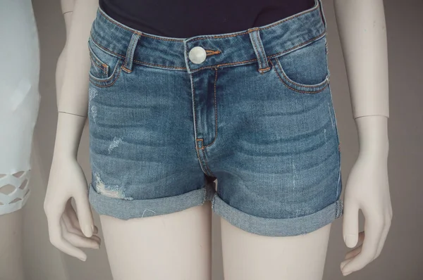 Jeans short on mannequin in fashion store for women — Stock Photo, Image