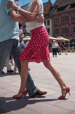 Bahar tango Festivali'nde diğer dansçılar ile ana yer tango dansçıların çiftler
