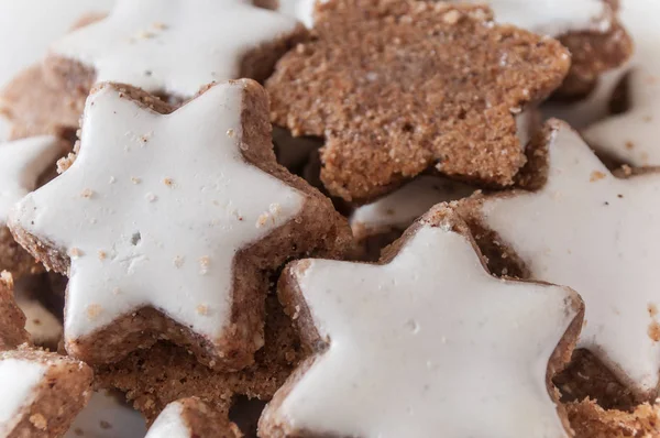 yıldız yığın şeklinde Noel ekmek