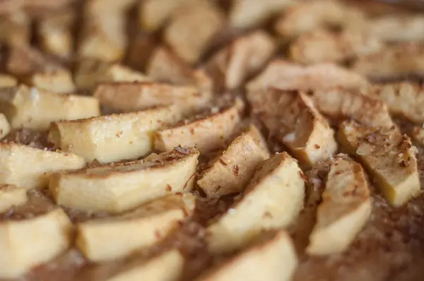 Apple pie out of the oven — Stock Photo, Image