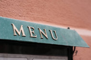  Menü işareti Restoran girişinde