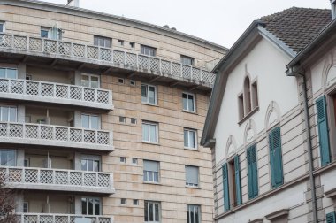  Mulhouse içinde bina ünlü dairesel ellili ile eski binalar 