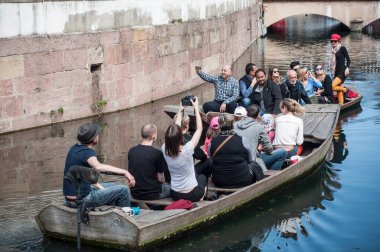 Küçük Venedik su üzerinde tekne gezisi turizm 