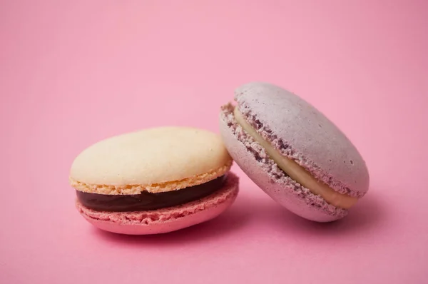 Closeup of french macarons on pink background — Stock Photo, Image
