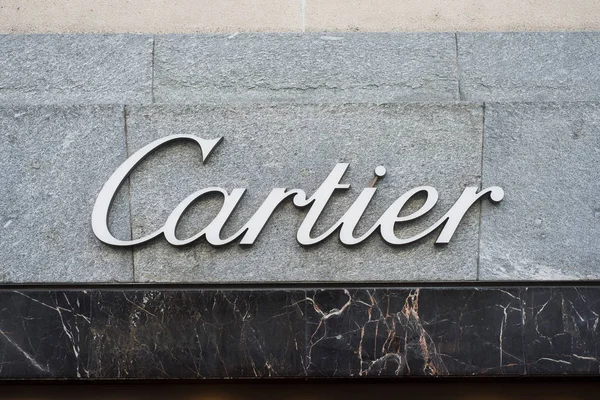 Cartier logo on a luxury jewelry store front in the street — 스톡 사진